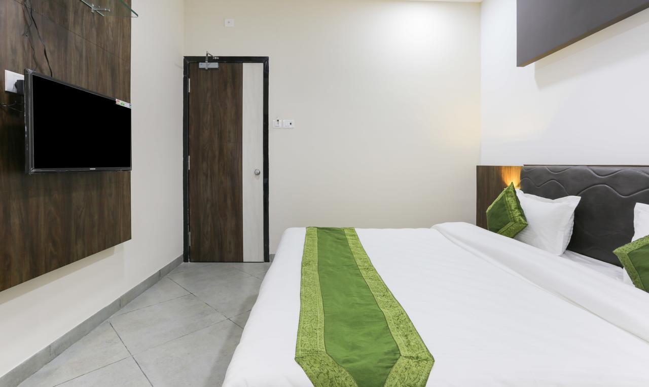 Hotel Treebo Trend Grace Residency Madrás Exterior foto
